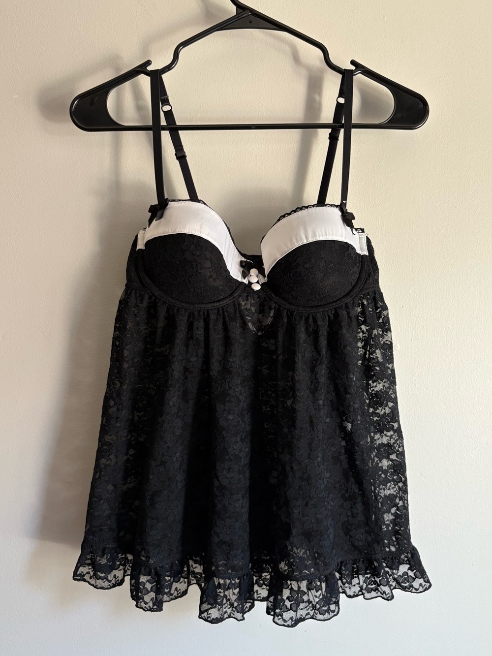 Y2K La SENZA Black and White Lace Babydoll Chemise/Bustier Top